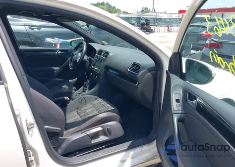 2011 Volkswagen Gti 4-Door z USA, uszkodzony, nr VIN WVWHD7AJ0BW163867